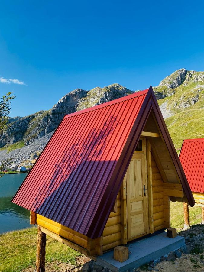 Bed and Breakfast Kapetanovo Jezero Bungalov Podgorica Exterior foto
