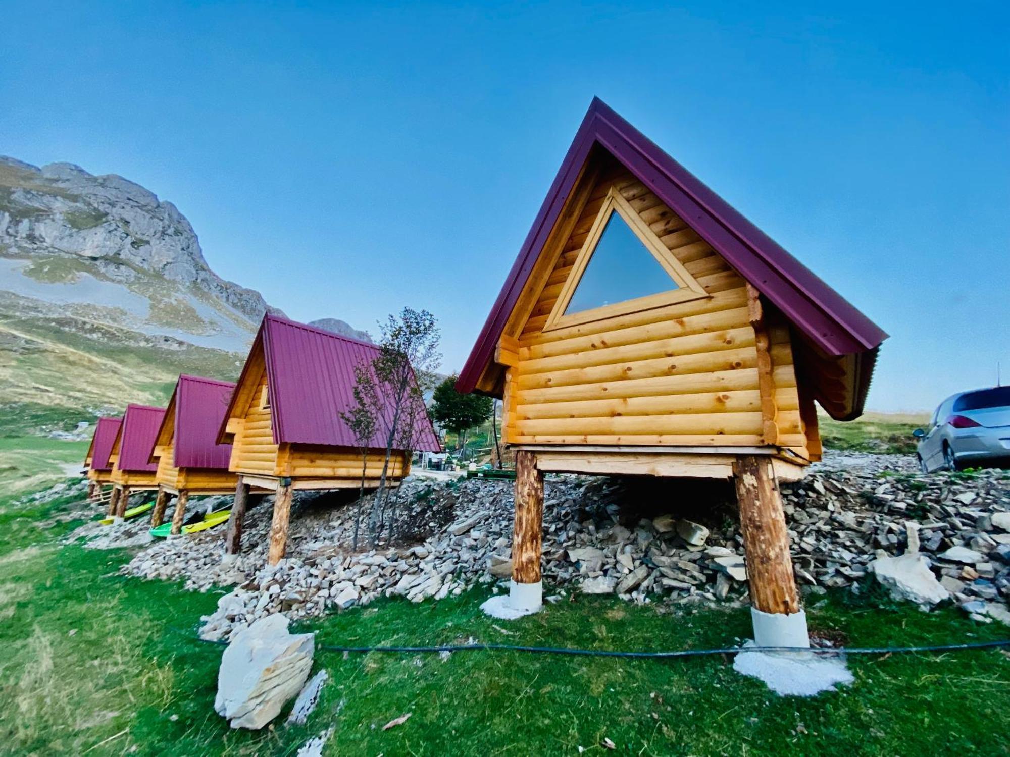 Bed and Breakfast Kapetanovo Jezero Bungalov Podgorica Exterior foto